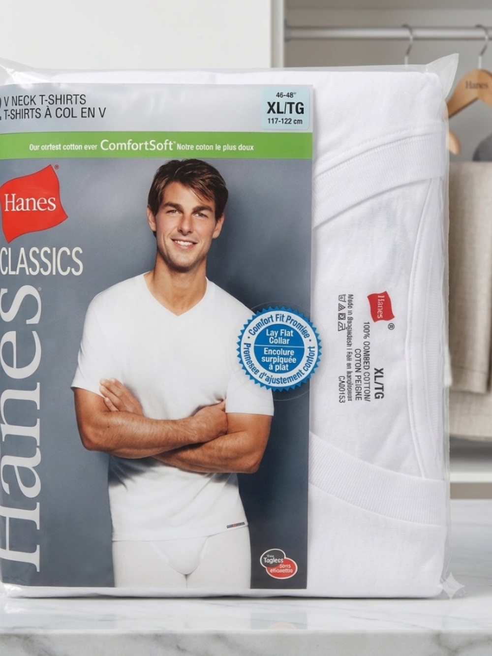NIP Vintage Hanes Classics Men's White V-Neck T-Shirts 2-Pack - Size XL